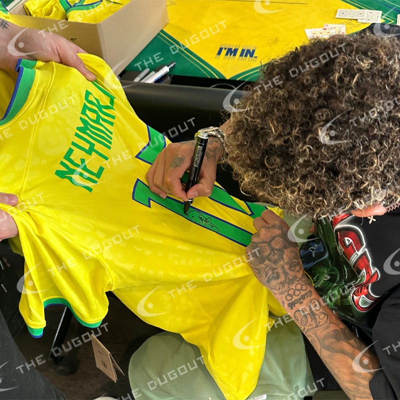 �ͥ��ޡ���ľɮ����������֥饸����ɽ2022�ۡ����˥ե����������ե졼��