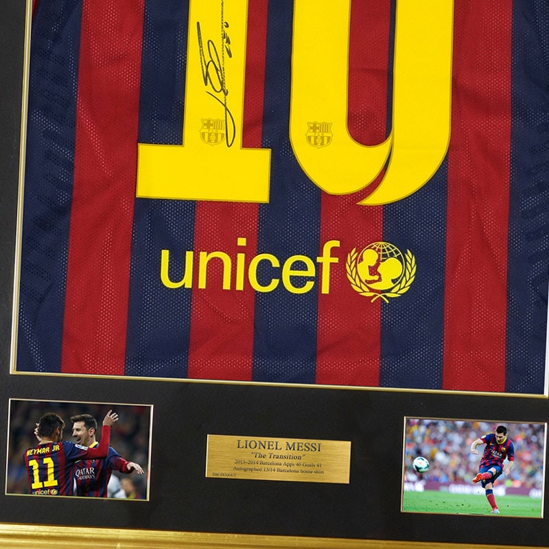 FCバルセロナ サイン メッシ イニエスタ ビジャ プジョル Amazon.co.jp