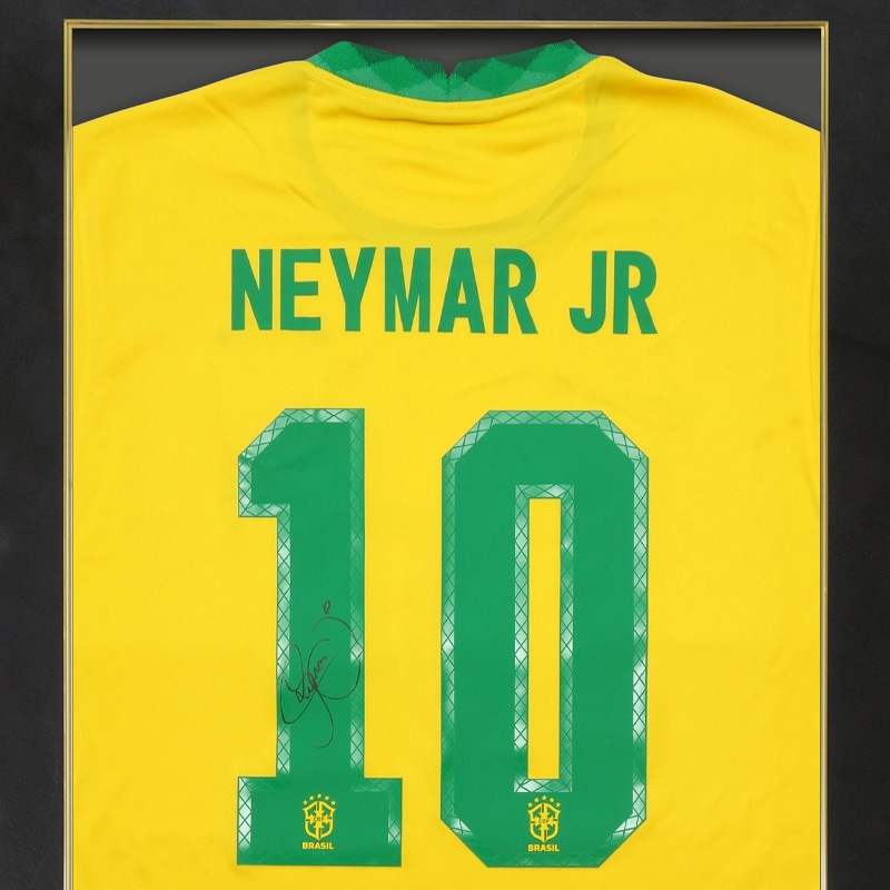 �ͥ��ޡ���ľɮ����������֥饸����ɽ2020�ۡ����˥ե����������ե졼��