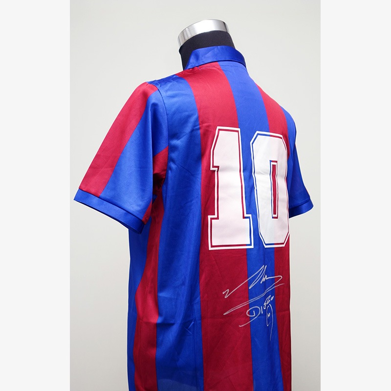 �ޥ�ɡ���ľɮ����������Х륻����1982�����ǥۡ����˥ե�����