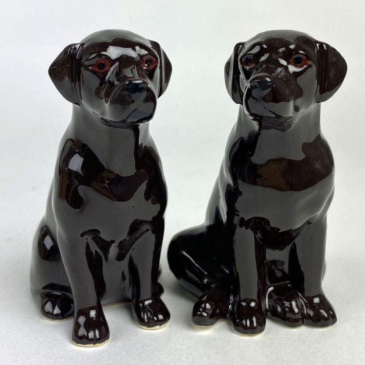 【Quail Ceramics】Labrador (Chocolate) Figure Set