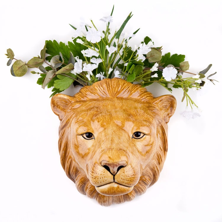 【Quail Ceramics】Lion Wall Vase