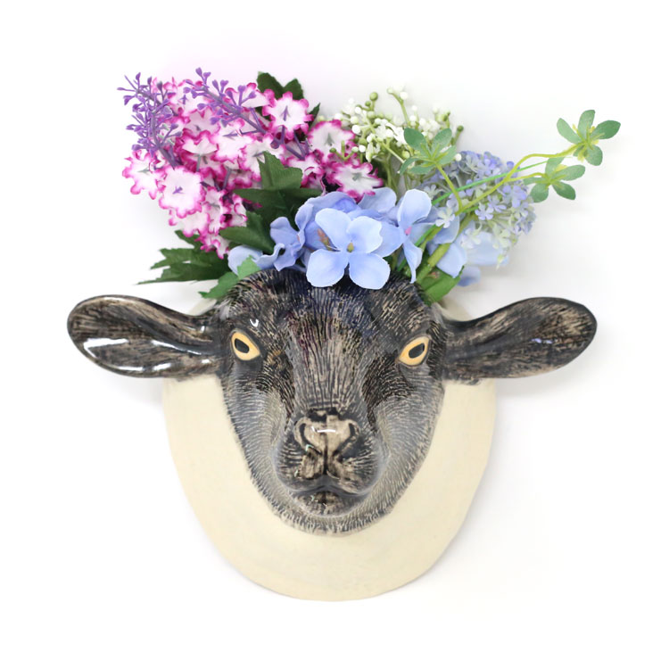 【Quail Ceramics】Suffolk Black Wall Vase