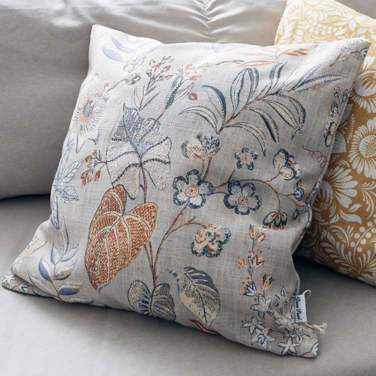 【Casa de ivy Original】Cushion Cover -Floral(C) 45x45-