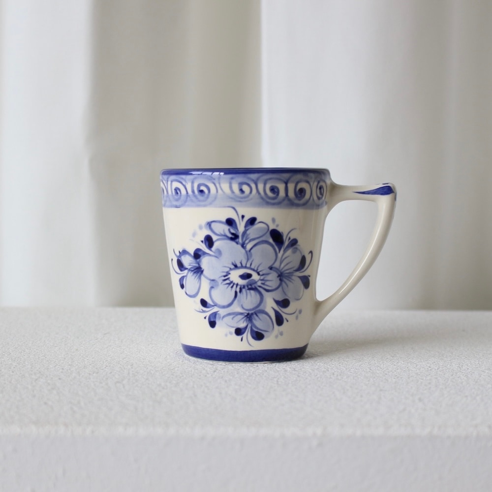 Azulejo Floral Mug -White-