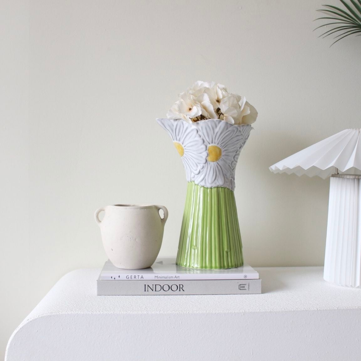 Maria Flor Jug -Daisy-