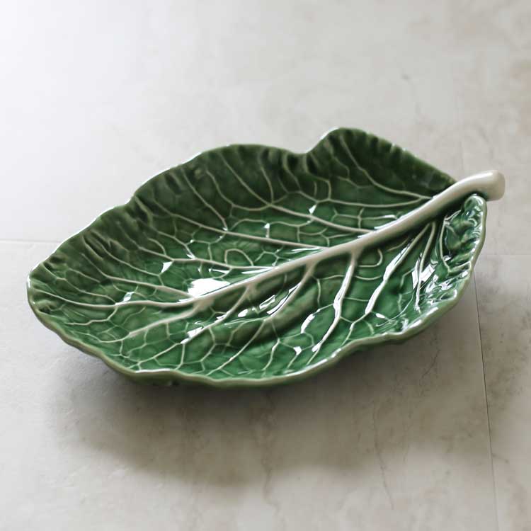Cabbage Leaf Plate (25cm)