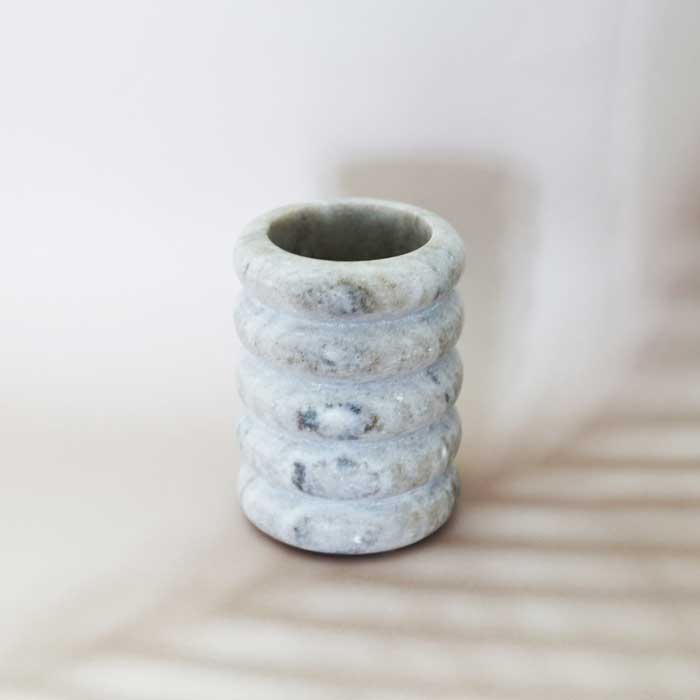 Pucker Marble Vase -Beige-