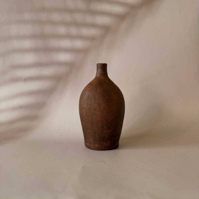 Terracotta vase (15cm)