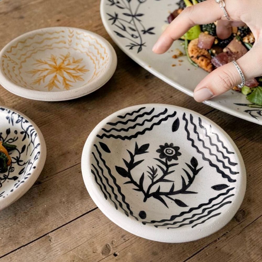 ヨーロッパ工芸品　陶器　テラコッタ　飾り皿　ヴィンテージ　大皿 デンマーク 直輸入 トレイ｜壁掛け ウォールデコ テラコッタ イエロー