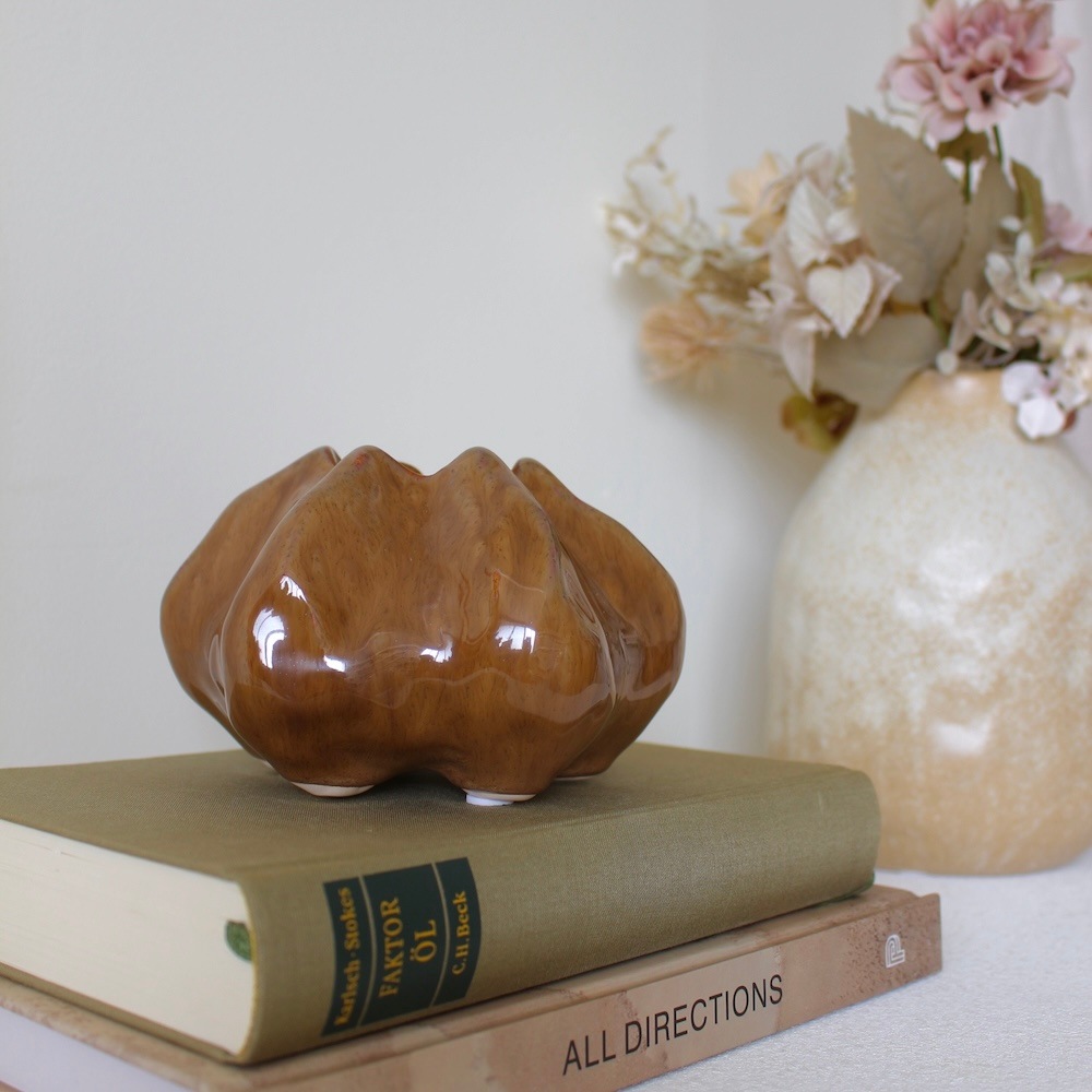 Yael Ceramic Vase