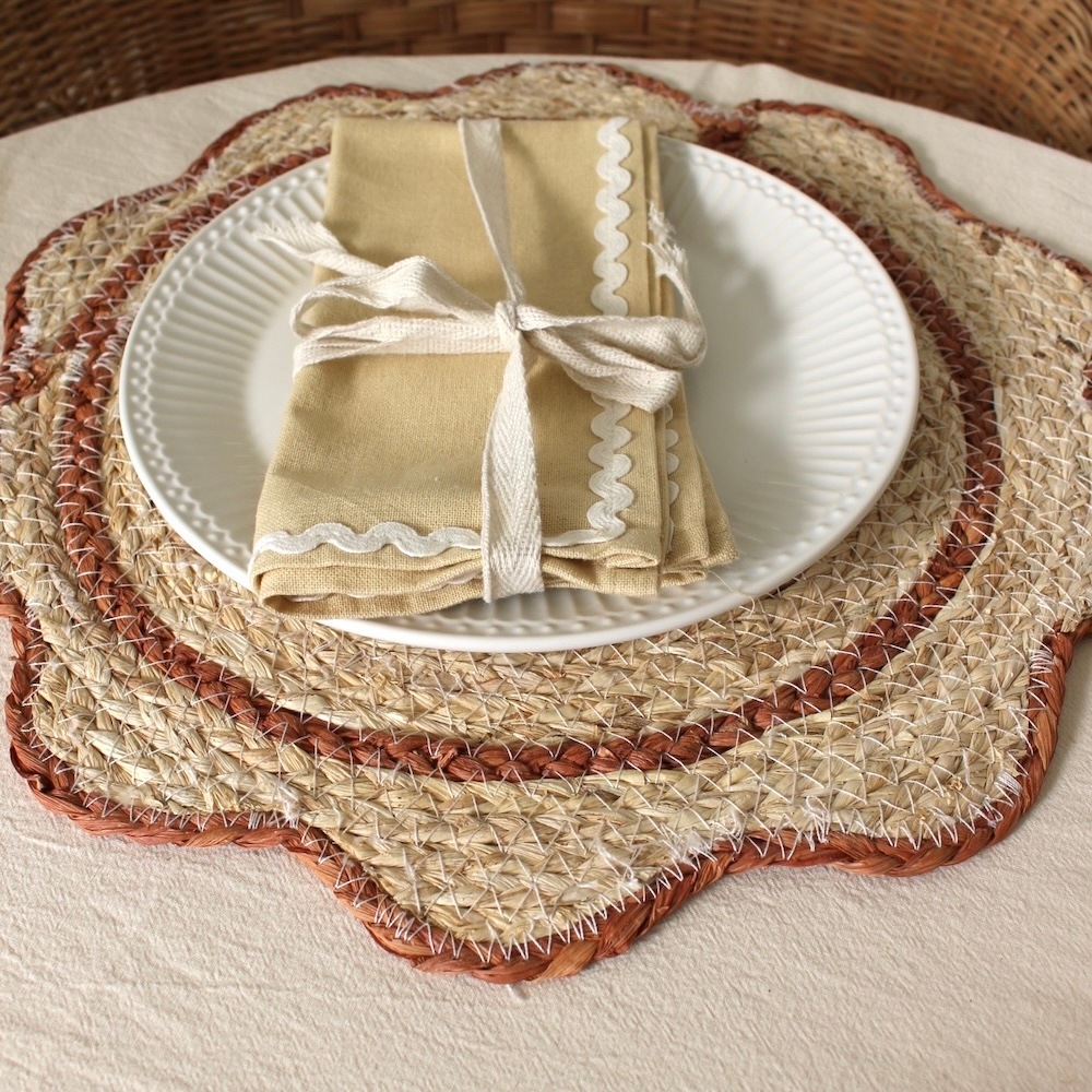 Sonny Husk Placemat (Russet)