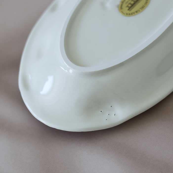 イタリア　美品　イタリア製　陶器　明るいイエローと飾りが印象的で可愛らしい 美品》イタリア製 リリエーボ陶器 大絵皿 30㎝ 一点物 飾り皿