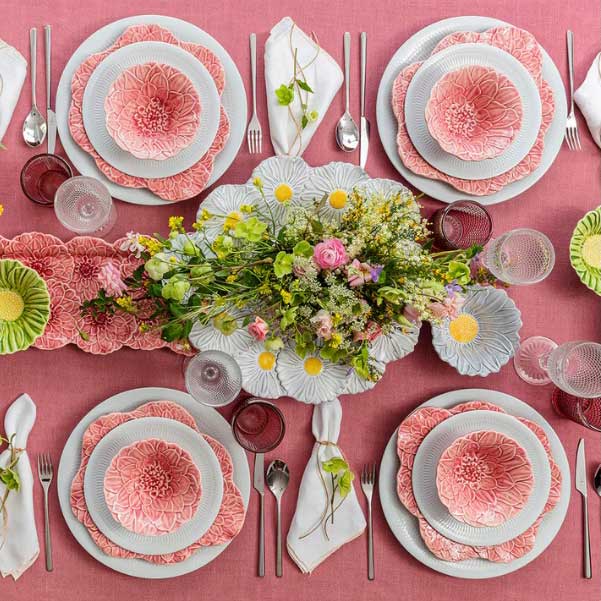 【ボルダロ】ピンク装飾皿 8枚セット ボルダロ】ピンク装飾皿 8枚セット 楽天市場】ポルトガルを代表