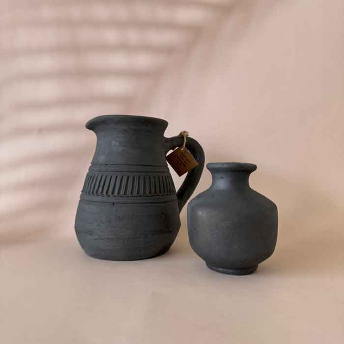 デンマーク直輸入ブラック花瓶 ｜ 陶器製 テラコッタ 小さめ花瓶