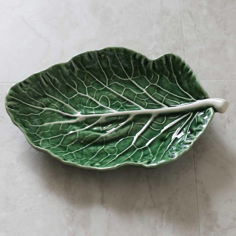 Cabbage Leaf Plate (25cm)