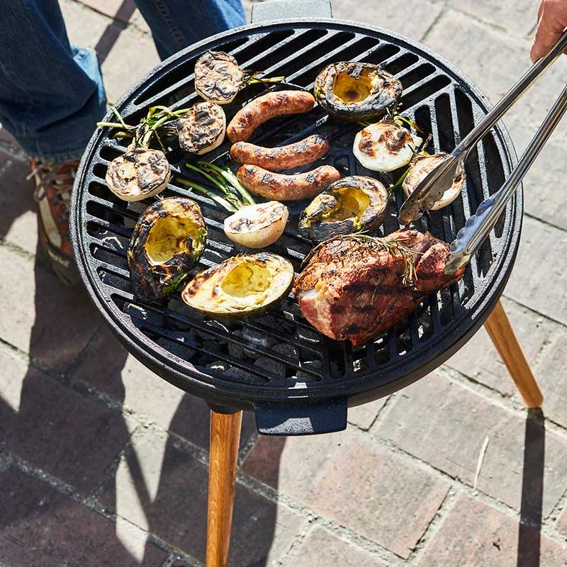 ץåסa+design  BBQ  prop