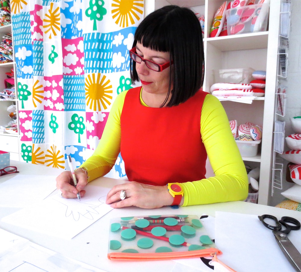 �������󡦥ե������� Jane Foster ����֥顼 ���ĥ� REDFOX �����ꥢ�󥬥饹�Υ���֥顼 250ml designed by JANE FOSTER MAKE INTERNATIONAL