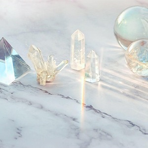 クリスタル(水晶) ～幸せを呼ぶ石～｜ホワイトセージ 浄化スプレー