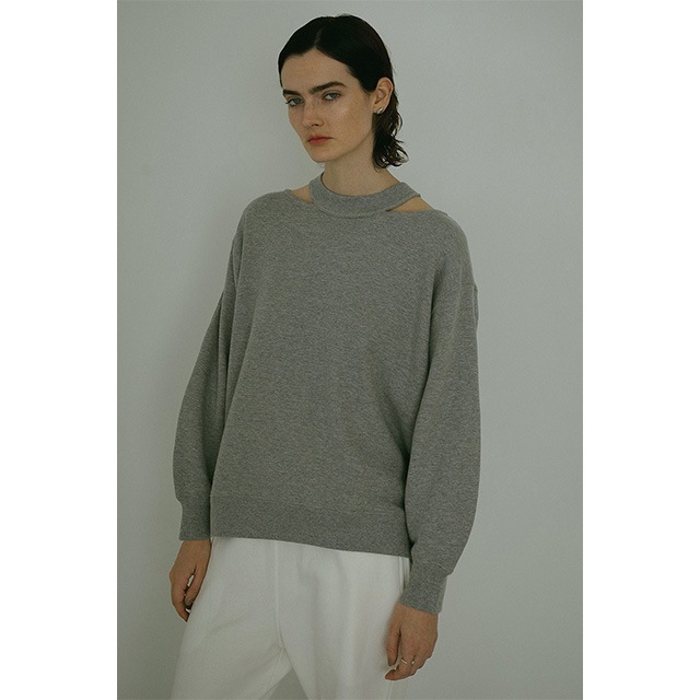 MANOF / �ޥΥ� SLIT NECK SWEAT