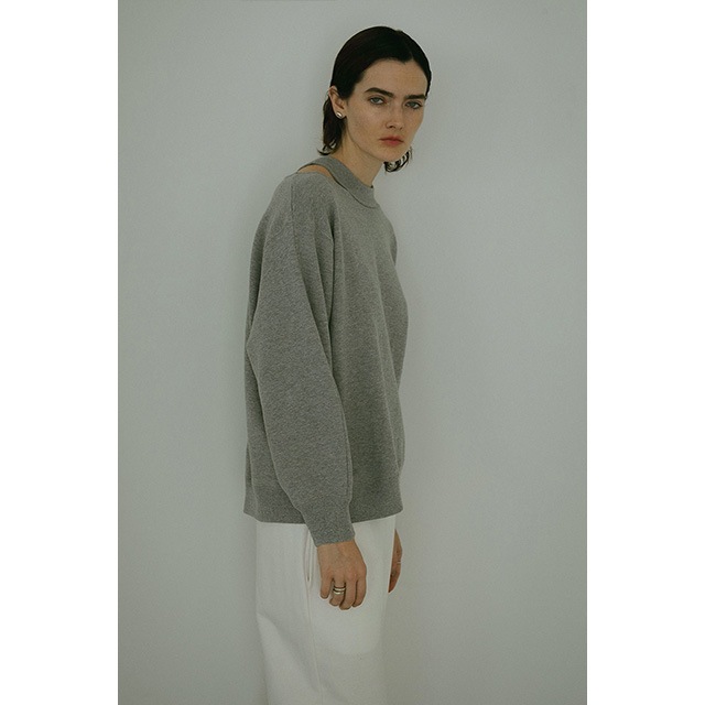 MANOF / �ޥΥ� SLIT NECK SWEAT