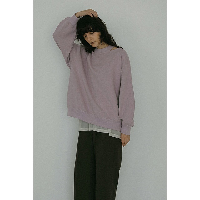 MANOF / �ޥΥ� SLIT NECK SWEAT