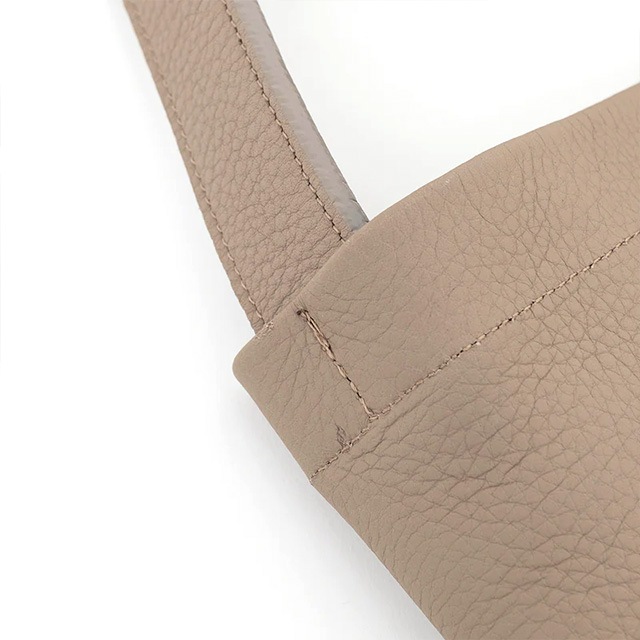 ITTI å / MARY SHOULDER - PM / DIPLO SKY