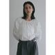 MANOF / ޥΥ MUTTON SLEEVE BLOUSE