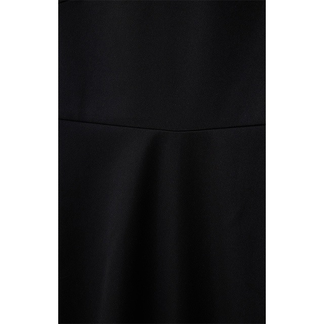 【新品】クラネ/CLANE BACK SLASH COCOON ONEPIECE CLANE / クラネ BACK SLASH COCOON ONEPIECE｜アーストライブ