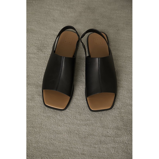 RIM.ARK(リムアーク) Square toe covered sandal RIM.ARK Square toe covered sandal