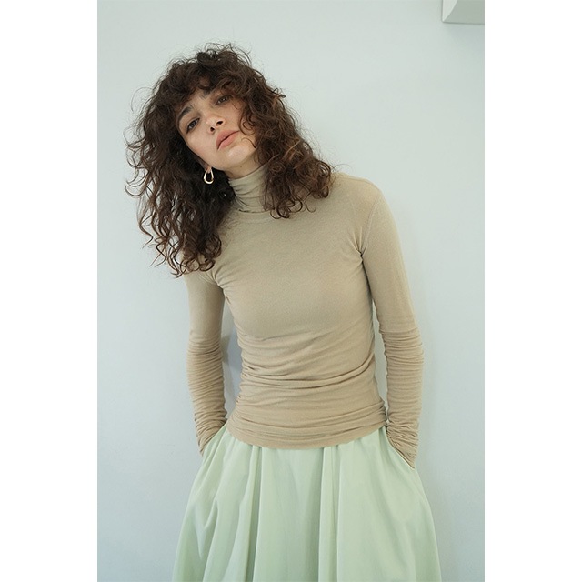 CLANE / ����� COMFORTABLE TURTLE TOPS