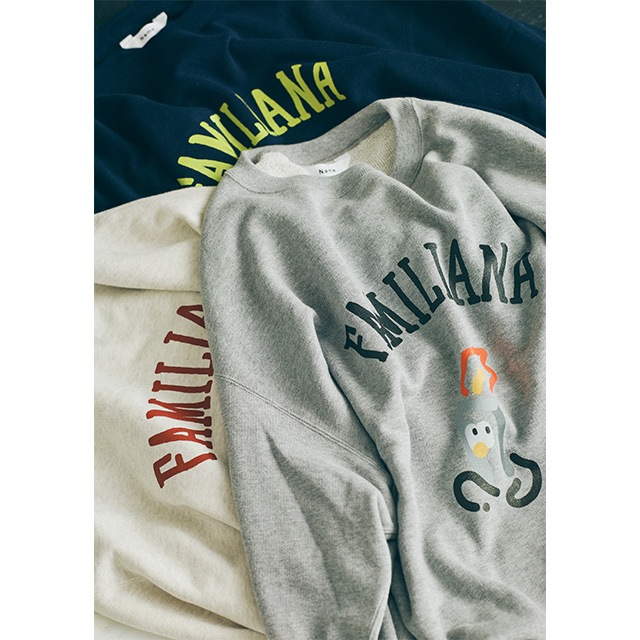 Name. / FAMILIANA UNIVERSITY SWEATSHIRT with kurry