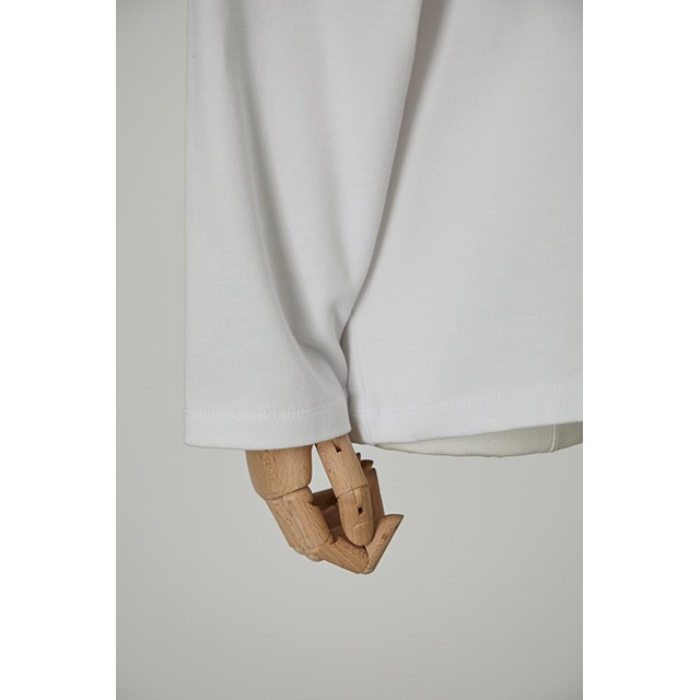 RIM.ARK / ��ॢ����  Open shoulder cut tops
