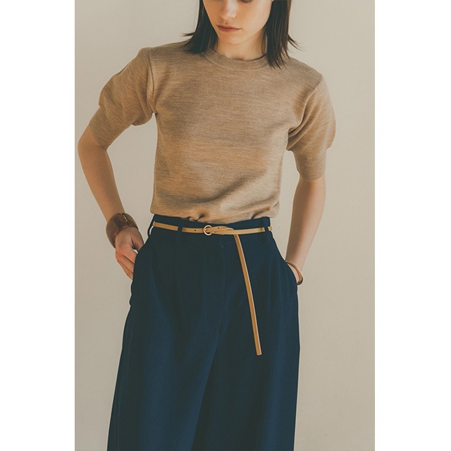 CLANE / ����� BACK OPEN HALF SLEEVE COMPACT KNIT TOPS