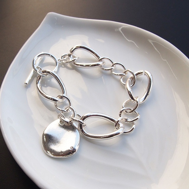 Nothing And Others / �ʥå��󥰥���ɥ������� Twist Chain Plate Bracelet