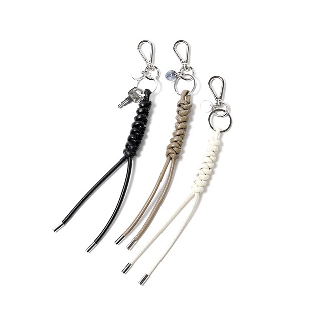 ITTI ���å� / CRISTY SNAKE KNOT CHARM / STCOW
