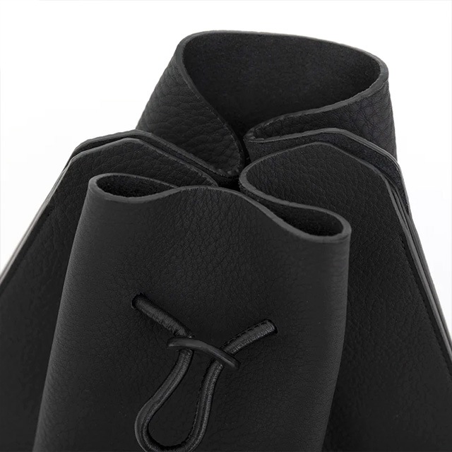 ITTI å / HERRIE KINCHAKU POUCH - PM / DIPLO SKY