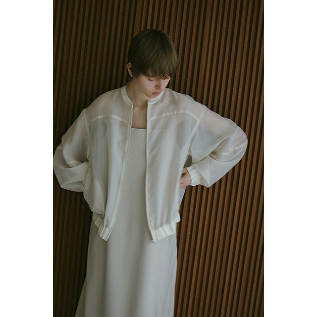 MANOF / �ޥΥ� SHEER VOLUME SLEEVE BLOUSON