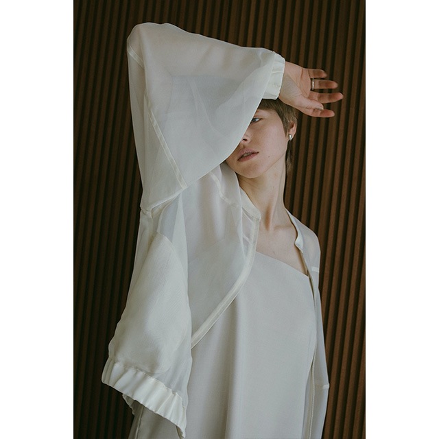 MANOF / �ޥΥ� SHEER VOLUME SLEEVE BLOUSON