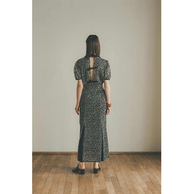 CLANE / ����� PLEATS FLORET