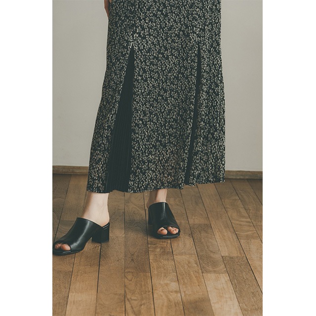 CLANE / ����� PLEATS FLORET