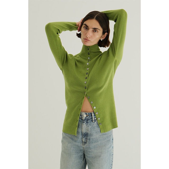 CLANE / ����� W FACE BUTTON KNIT TOPS