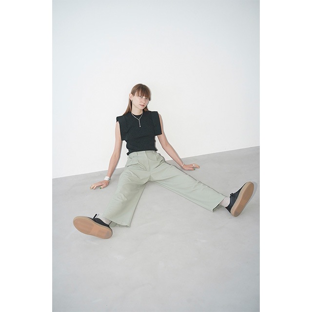 CLANE / ����� BASIC TUCK PANTS