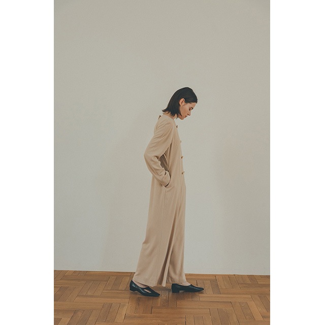 CLANE ROUND SHOULDER ALL IN ONE