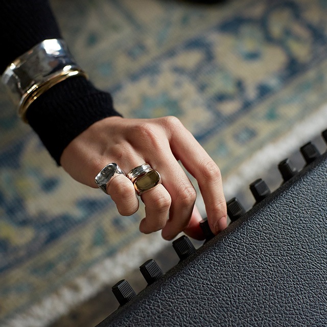 Nothing And Others / �ʥå��󥰥���ɥ������� Mix Metalic Bangle