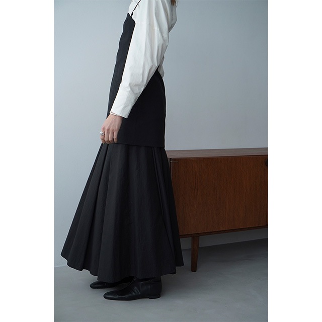 CLANE / ����� VOLUME MAXI SKIRT