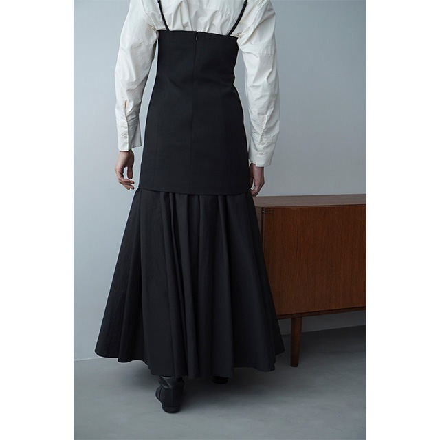 CLANE / ����� VOLUME MAXI SKIRT