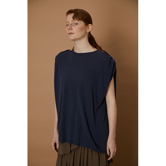 RIM.ARK / ��ॢ����  Shoulder lifting knit tops