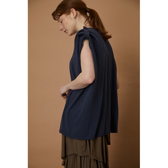 RIM.ARK / ��ॢ����  Shoulder lifting knit tops