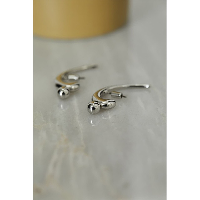 RIM.ARK / ��ॢ����  Metal ball pierce